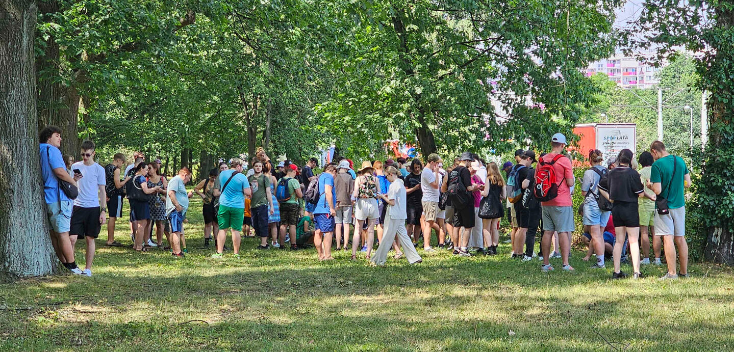 Zdjęcie grupowe Pokemon GO Wrocław z wydarzenia GO Fest 2024